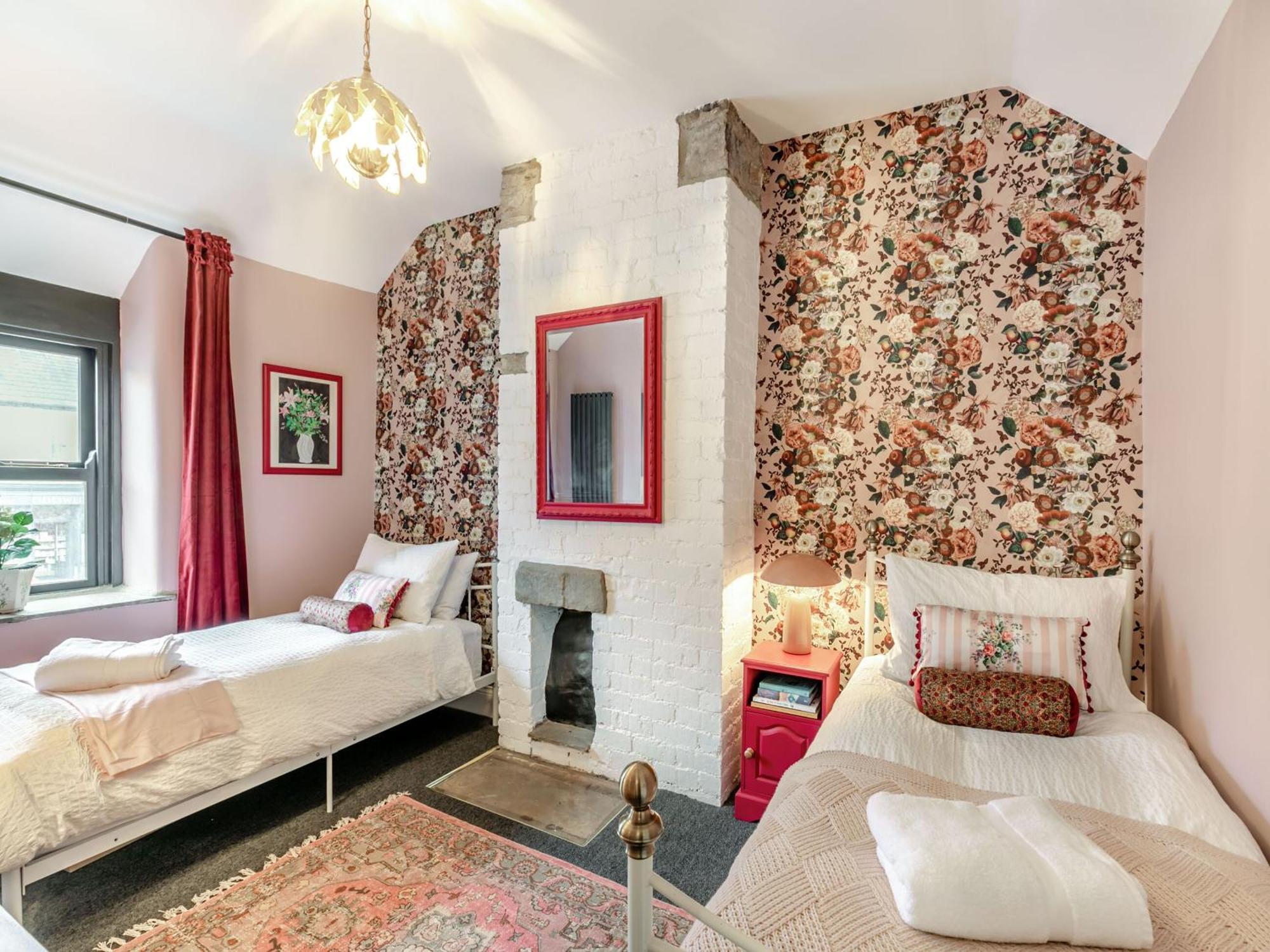 Verona House Tideswell Kültér fotó